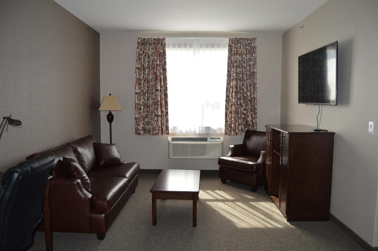 Cobble Creek Lodge Maple Creek Luaran gambar